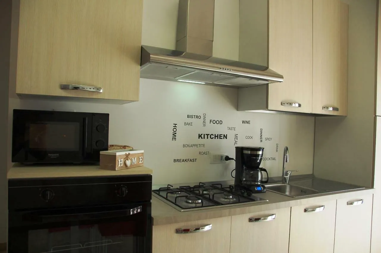 La Casa Tra I Musei Apartment Naples