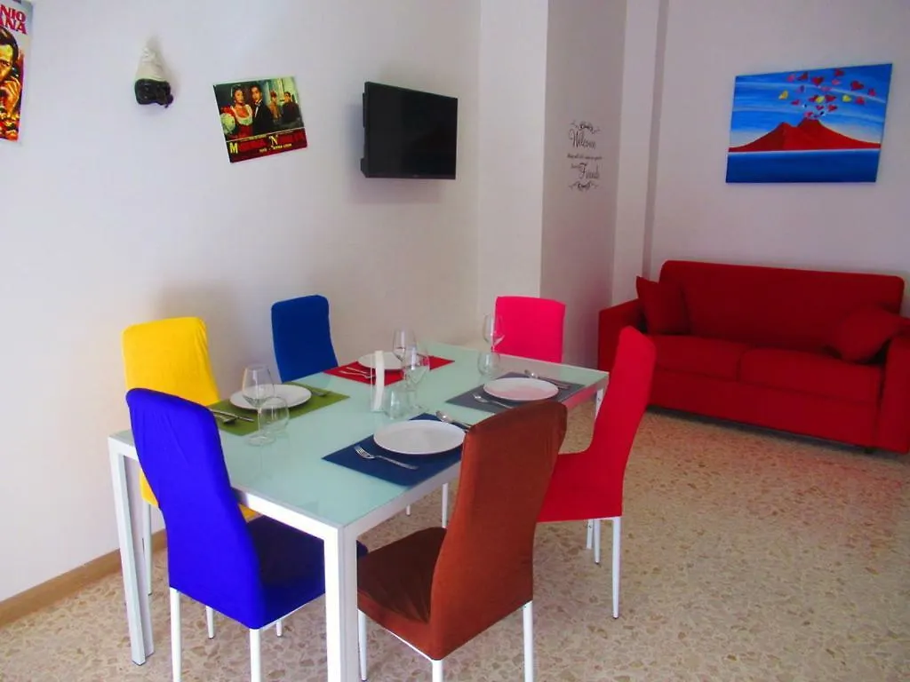 La Casa Tra I Musei Apartment Naples